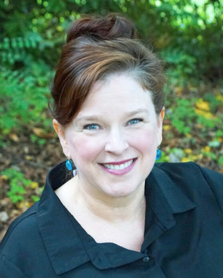 Photo of Lisa Shopland-Black, Counsellor, RCC