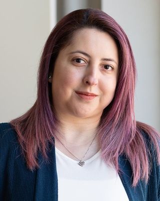 Photo of Yvette Estrada, LCSW, Clinical Social Work/Therapist