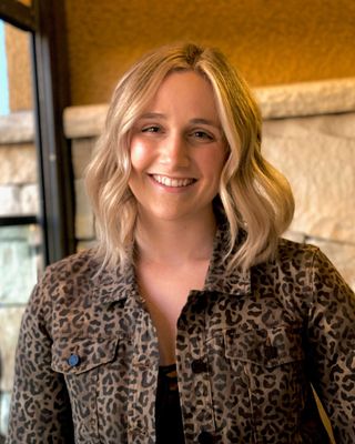 Photo of Karli Rutledge, Marriage & Family Therapist Associate in Newport Beach, CA