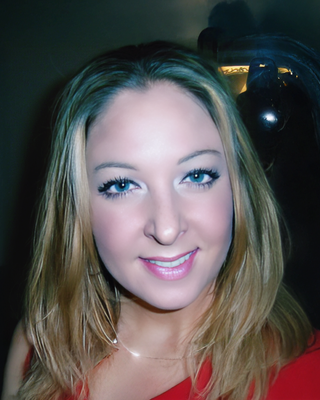 Photo of Amy Annett, Licensed Professional Counselor, LPC