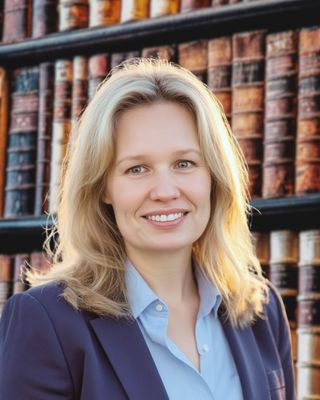 Photo of Genevieve Bartuski, Psychologist, PsyD