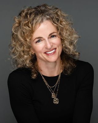 Photo of Kari A Cardon, Clinical Social Work/Therapist, LICSW, CCTP