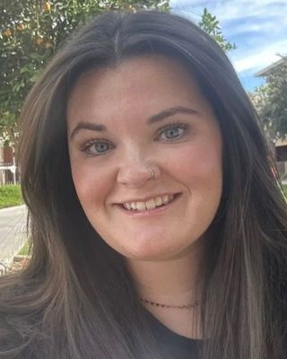 Photo of Shania White, Licensed Master Social Worker, LMSW