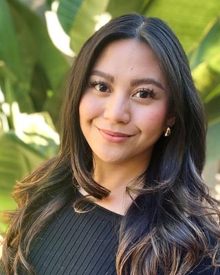 Photo of Yvette Laguitan, Marriage & Family Therapist Associate, MA, AMFT