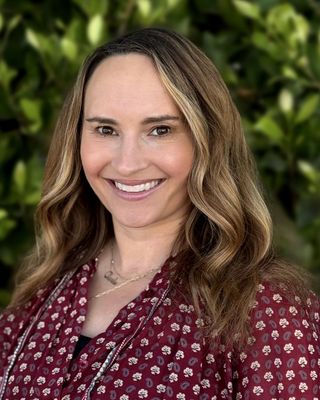Photo of Amanda Ehrman, Marriage & Family Therapist, MA, LMFT, CCHt