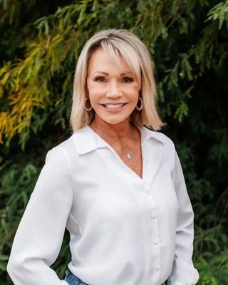 Photo of Tracy Jones, Counselor, LAC