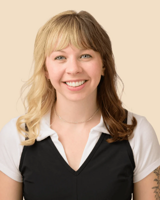 Photo of Meredith Evenson, Pre-Licensed Professional in Lowry Hill, Minneapolis, MN