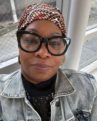 Photo of Aneka Hendy, Clinical Social Work/Therapist, LCSW, HEC-C
