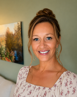 Photo of Nina Szarafin, Clinical Social Work/Therapist, LCSW