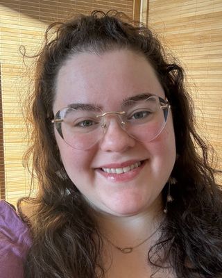 Photo of Lindsey Michael, Licensed Master Social Worker, LMSW