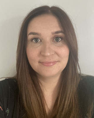 Photo of Jessica Watts, Counsellor, MNCPS Acc.