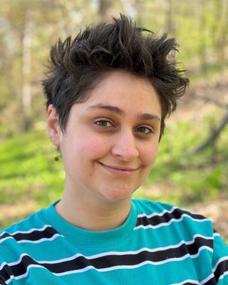 Photo of Sophie Fesser, Pre-Licensed Professional, MSW, LGSW