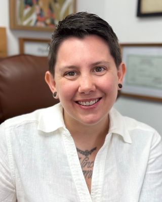 Photo of Kelly Ghweinem - Velvet Psychotherapy Collective , Clinical Social Work/Therapist, LCSW, CST