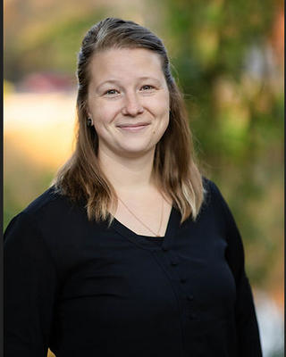 Photo of Kiri Skiles, Licensed Professional Counselor, LCMHC