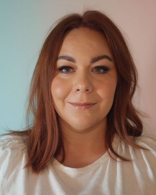 Photo of Donna McGlynn, Psychotherapist, MSc, Pre-Accredited Member IACP