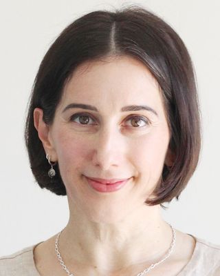 Photo of Amanda Maynard, Psychologist, MPsych, PsyBA - Couns. Psych.