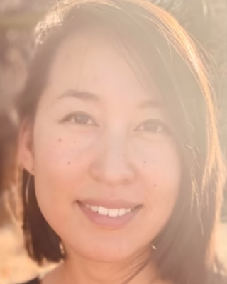 Photo of Elizabeth Ren, Psychiatric Nurse Practitioner, PMHNP