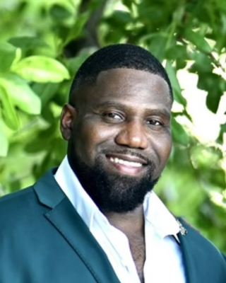 Photo of Curtis Callender, Counselor, LMHC