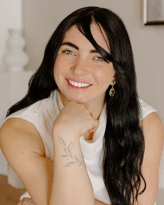 Photo of Amanda Piccolino, Clinical Social Work/Therapist, PhD, LCSW