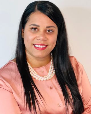 Photo of Eliz Cruz, MS, LMFT, Marriage & Family Therapist