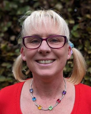 Photo of Linda Ryder-West, Counsellor, MSc, MBACP Accred