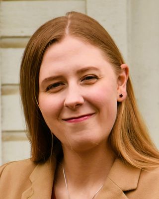 Photo of Esther Bennett, Pre-Licensed Professional