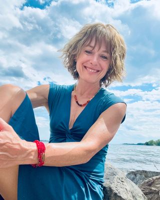 Photo of Kristen L Curtis, Registered Psychotherapist, MA