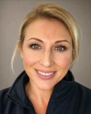 Photo of Lindsay Nance, Psychiatric Nurse Practitioner, MSN, PMHNP