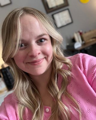 Photo of Shayna Bell, Licensed Mental Health Counselor, MS, LMHC, CCTP