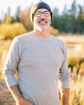 Photo of Jared Utterback, Marriage & Family Therapist in Bend, OR