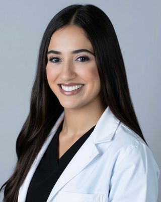 Photo of Rebecca Hidalgo, Psychiatric Nurse Practitioner, MSN, APRN, PMHNPBC