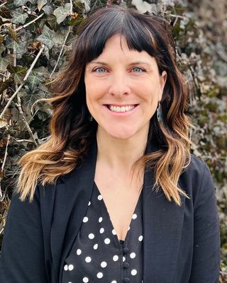 Photo of Claire Victoria Graves, Licensed Professional Counselor, MA, LPC, CAADC
