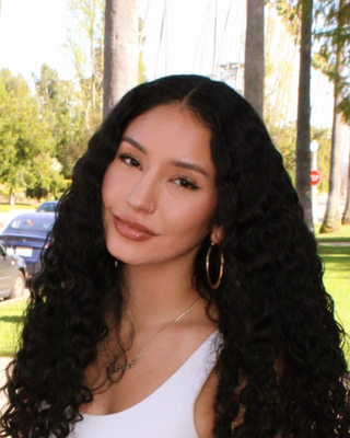 Photo of Adriana Garcia, Marriage & Family Therapist, LMFT, MA, Latinx
