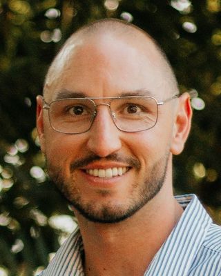 Photo of Kyle Loney, Counsellor, MC, LCT-C, CCC