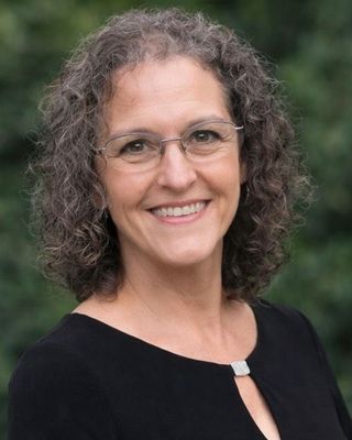 Photo of Kellymarie Shepherd Bauer, Associate Clinical Social Worker, MSW, ACSW, RAC I