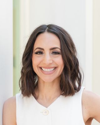 Photo of Nadia E. Fiorita - Nadia Fiorita, Holistic Anxiety Therapist, Clinical Social Work/Therapist, LCSW, CWMC