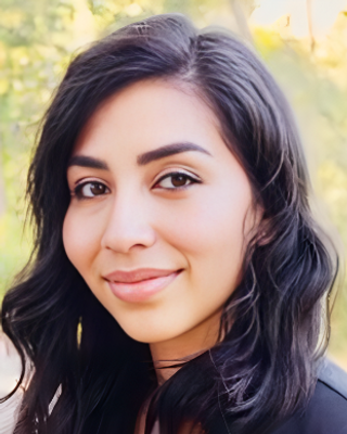 Photo of Fatima Mendoza, Licensed Professional Clinical Counselor, LPCC