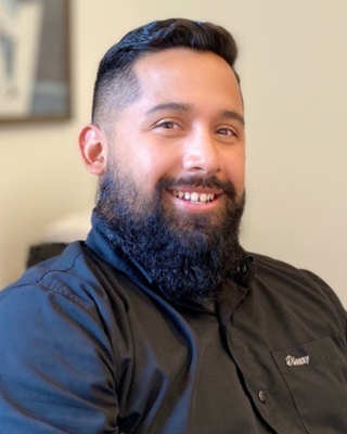 Photo of Alex Loera, Marriage & Family Therapist, LMFT