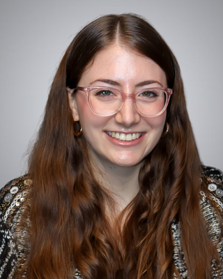 Photo of Shannon Bucciarelli, Psychiatric Nurse Practitioner, MSN, PMHNP, B-C