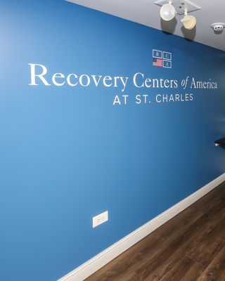 Photo of Recovery Centers of America at St Charles, Treatment Center in Warrenville, IL