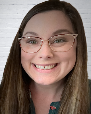 Photo of Tricia Hespen, Art Therapist, MAAT, ATR-P