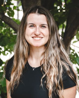 Photo of Alexa Savard, Pre-Licensed Professional, MA