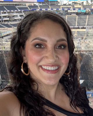 Photo of Karen Villalobos, Pre-Licensed Professional