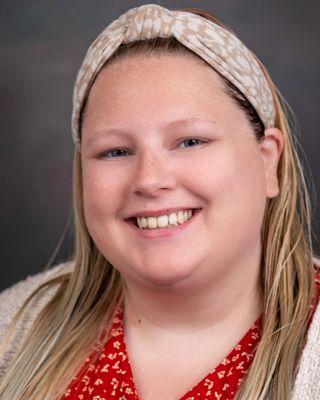 Photo of Madison Giles, Licensed Mental Health Counselor, MA MHC, LMHC