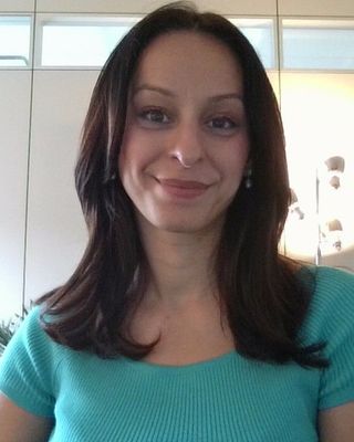 Photo of Nada Jarmakani, Registered Psychotherapist (Qualifying), MACP, CTP