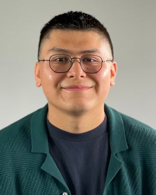 Photo of Isaac de la Rosa, LPC Intern