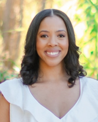 Photo of Jade Lemos, Marriage & Family Therapist, LMFT