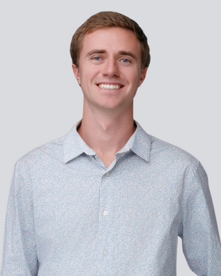 Photo of Noah Stashower-Marcus, Psychiatric Nurse Practitioner, PMHNP