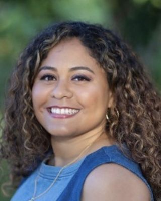 Photo of Kayla Hogan, Pre-Licensed Professional, ACSW