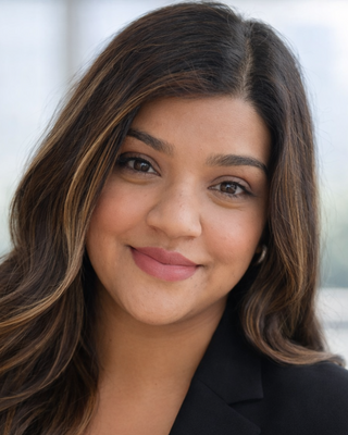 Photo of Nina Dhanota-Mann, Clinical Social Work/Therapist, LCSW